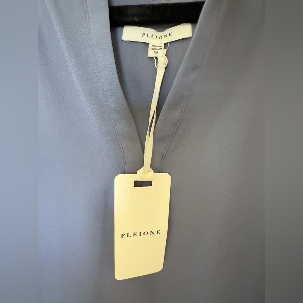 NWT Pleione short sleeve blouse - XS - Picture 3 of 5